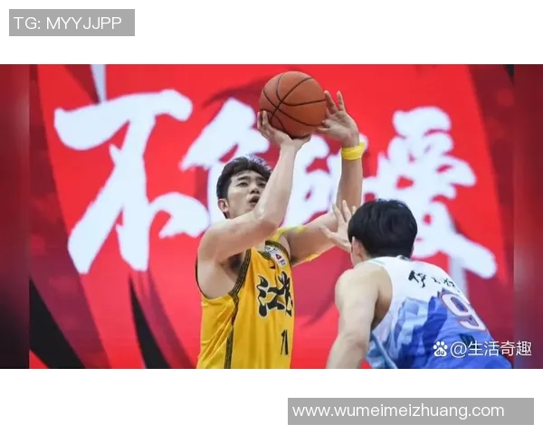 吴冠希在篮球赛场上的精彩表现与职业生涯的成长历程解析